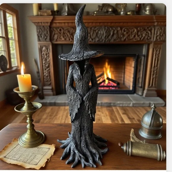 Shadow Witch — A Quiet Figure. A Powerful Feeling. - Picture 3 of 4